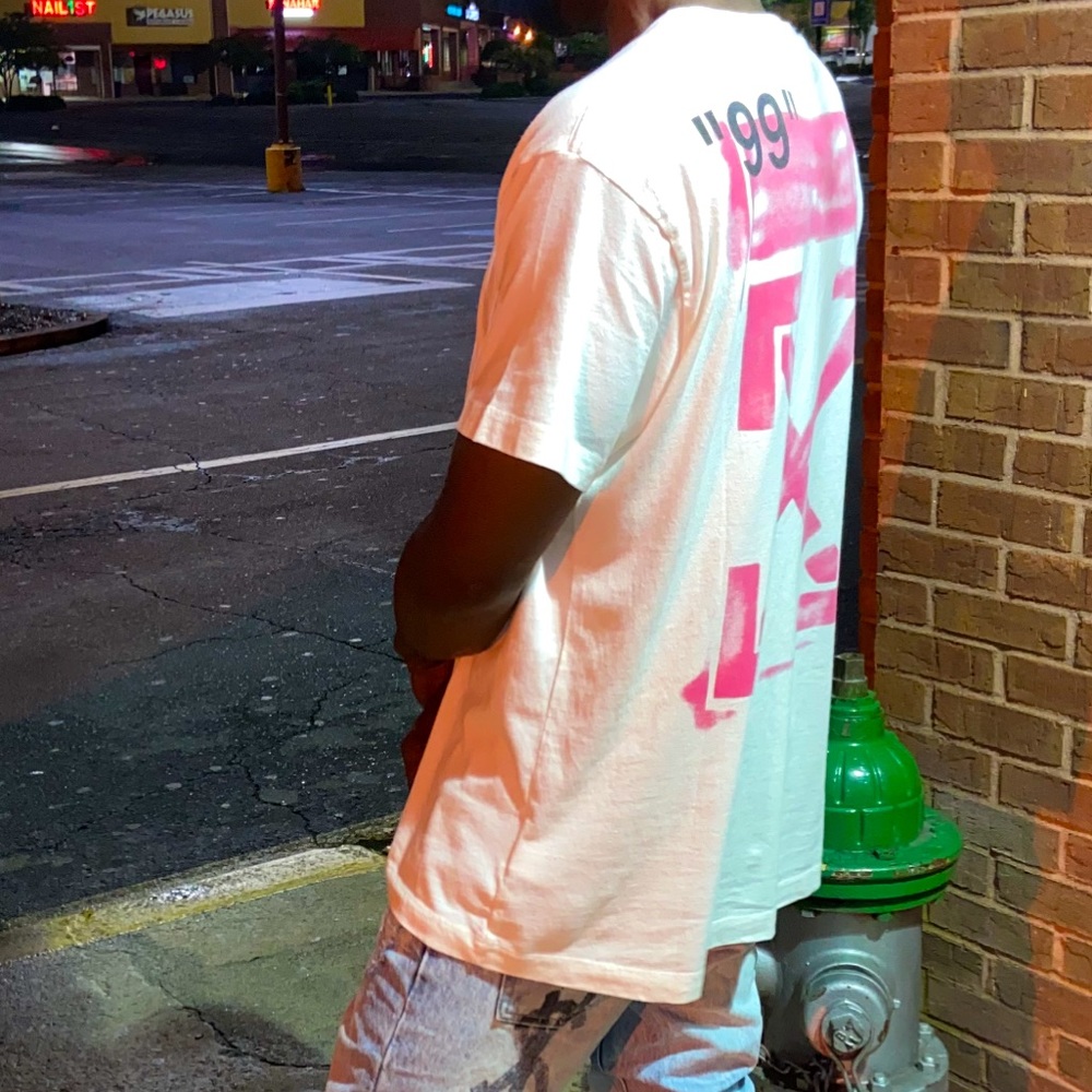 OFF-WHITE